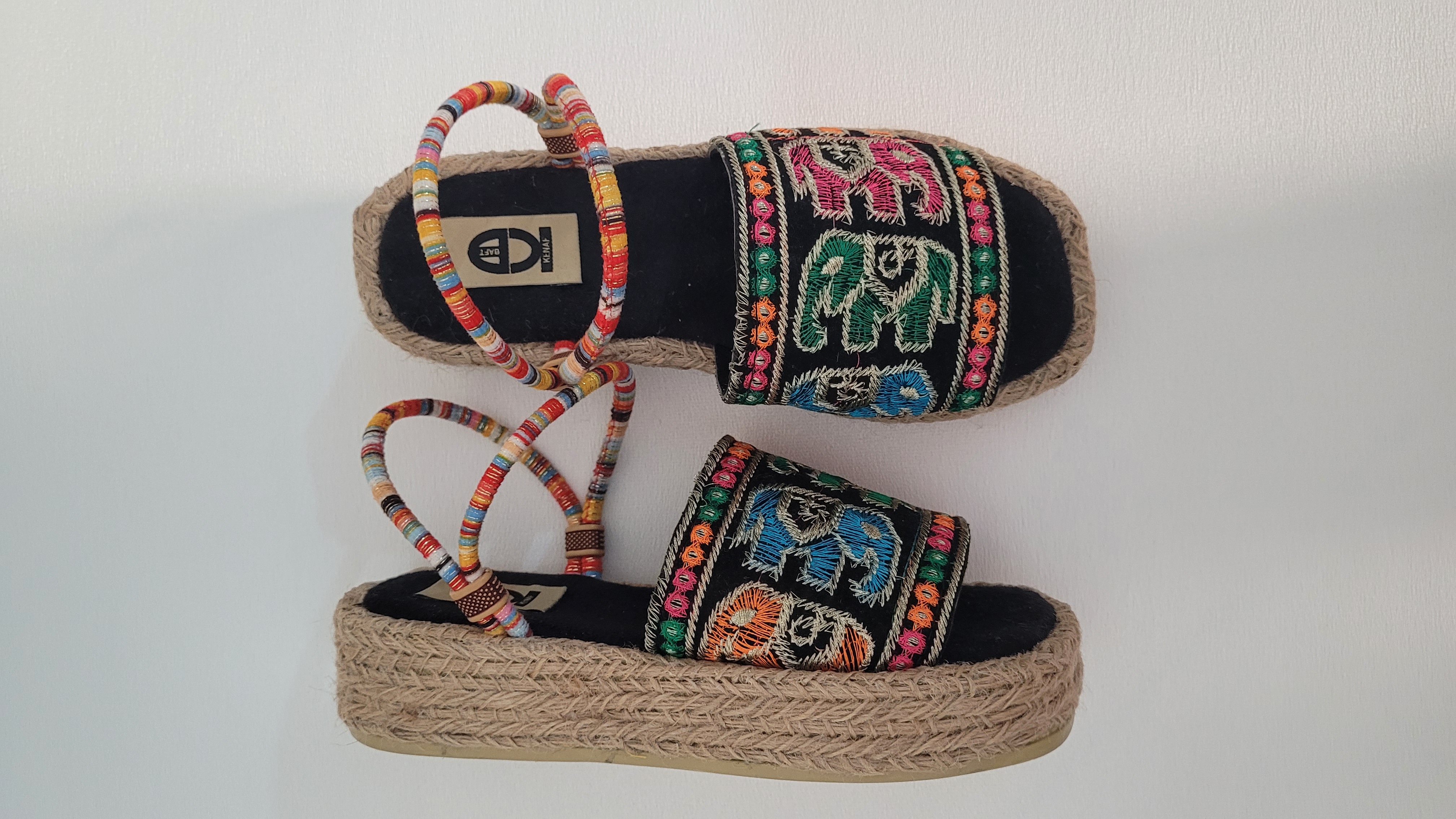 صندل سنتی سوزندوزی طرح فیل