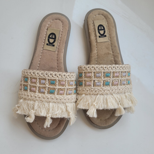 صندل سنتی سوزندوزی ۳۸