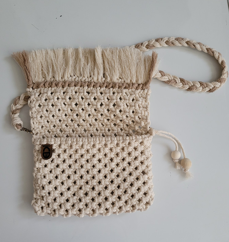 کیف مکرومه
